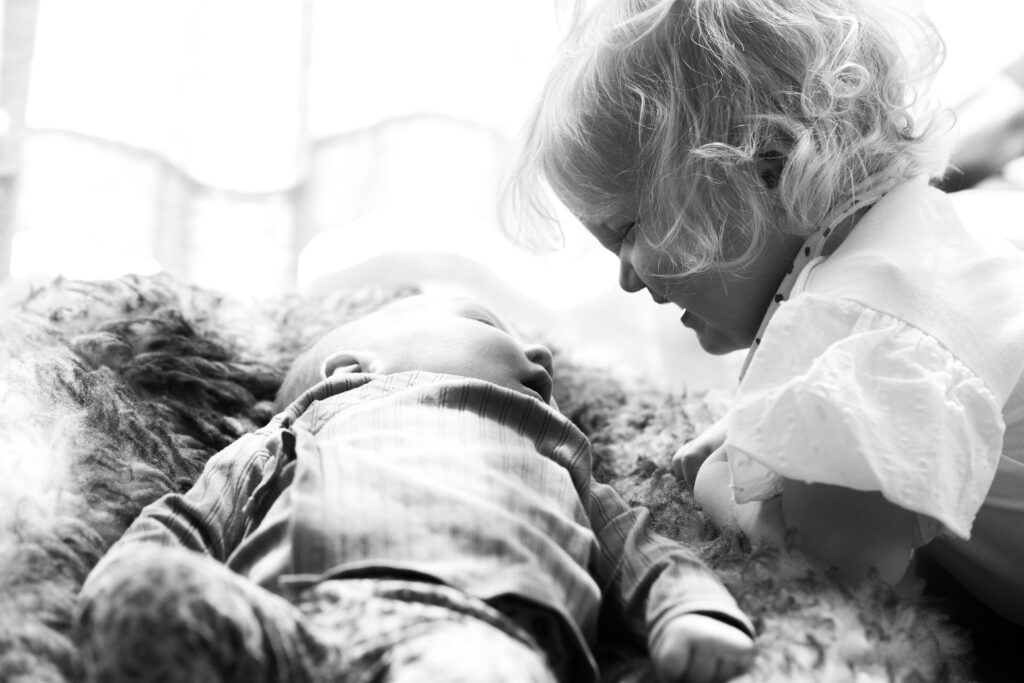 newborn, baby fotografie, familiereportage, gezinsshoot, broerzussendag